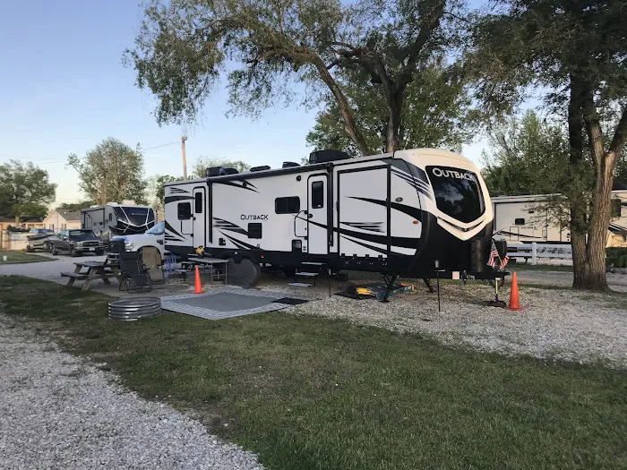 Vincennes RV Park Picture 2