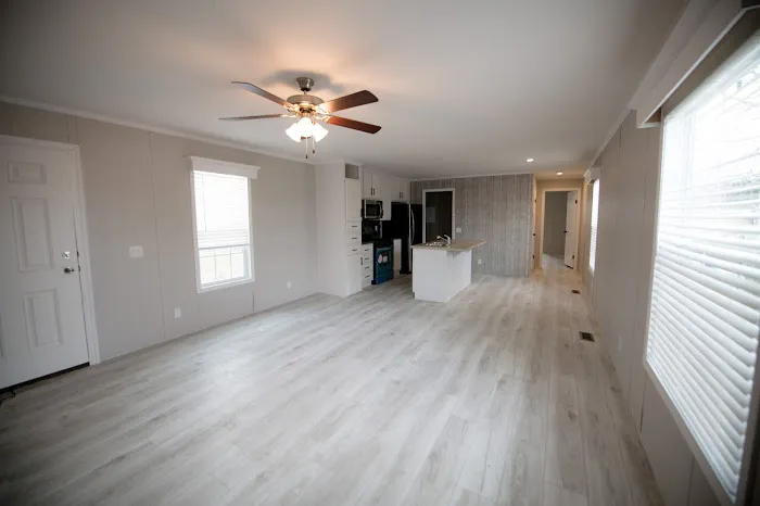 Hillcrest MHC Picture 1