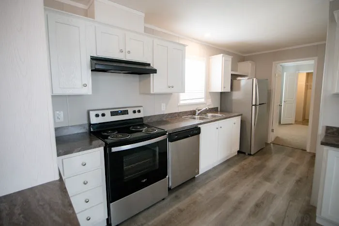 Hillcrest MHC Picture 2