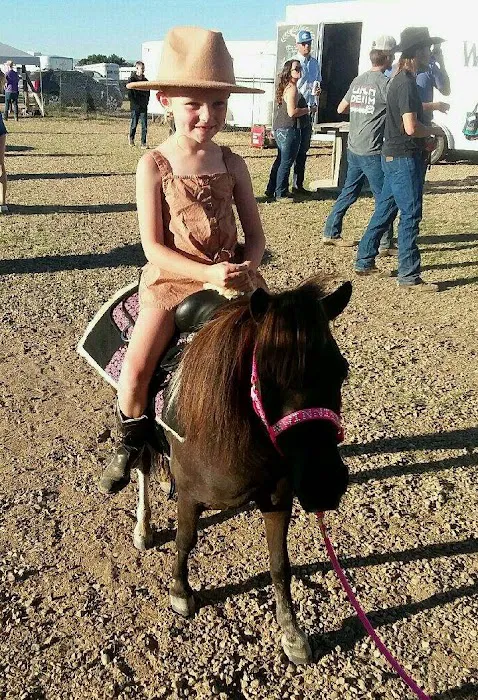 Mini Acres Farm Picture 7