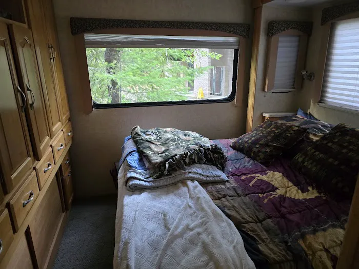 Hallsted Campground Picture 8