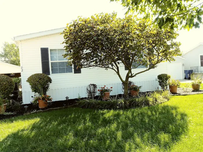 Maple Brook Mobile Home Park Picture 3