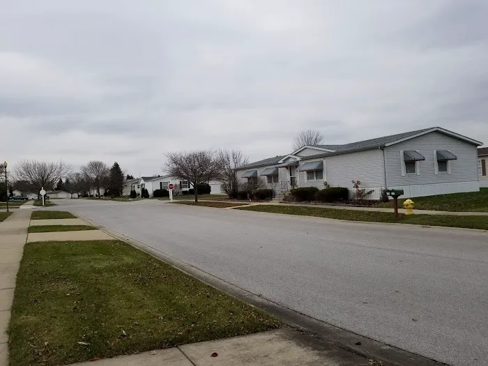 Maple Brook Mobile Home Park Picture 10