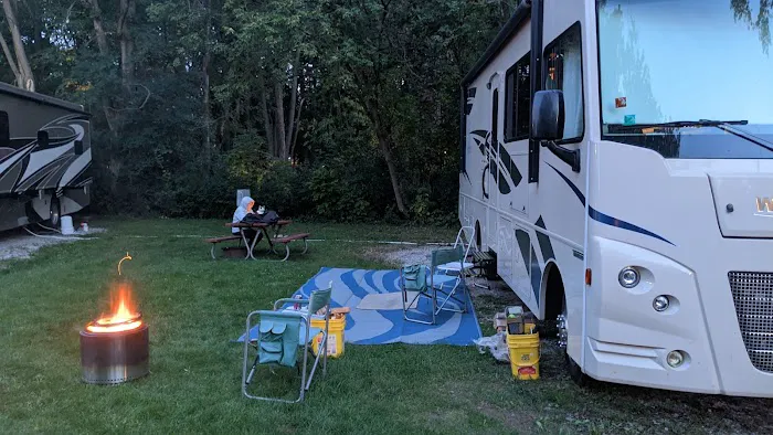Cedar Lake Ministries RV Park Picture 7