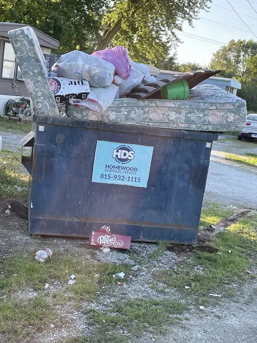 Bill's Mobile Court Picture 1