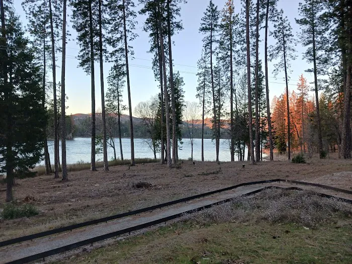 Lake Concow Campground Picture 1