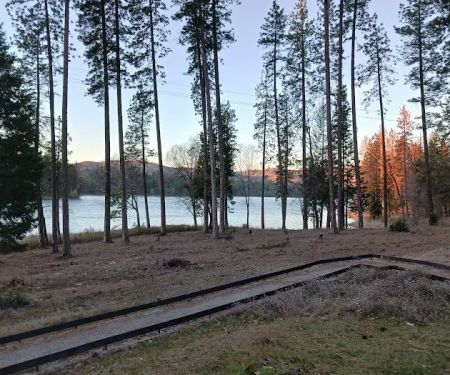 Lake Concow Campground