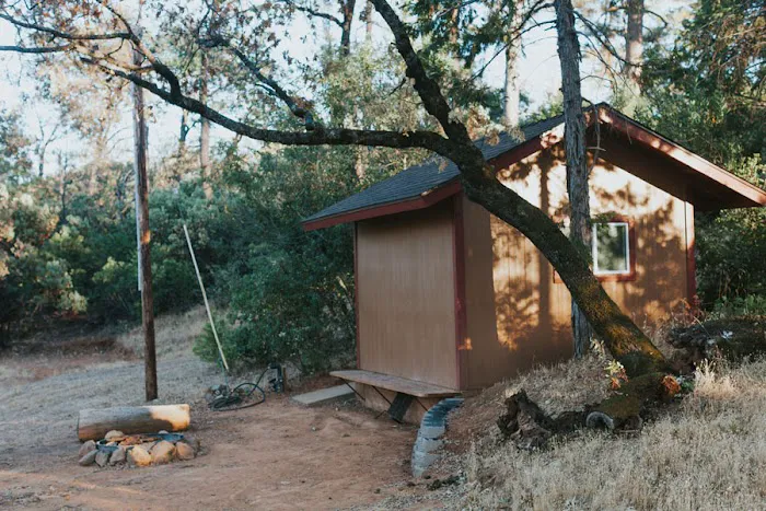 Rock House Camp: Closed Picture 2