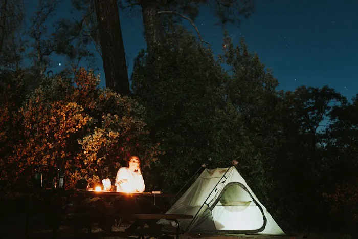 Rock House Camp: Closed Picture 3