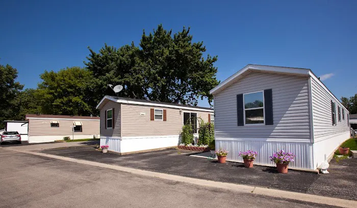 Chief Mobile Home Park Picture 4