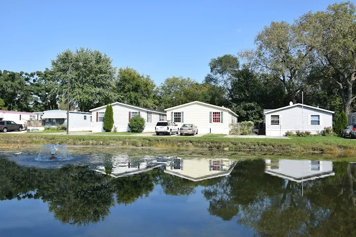 Sterling Estates Manufactured Home Community Picture 7