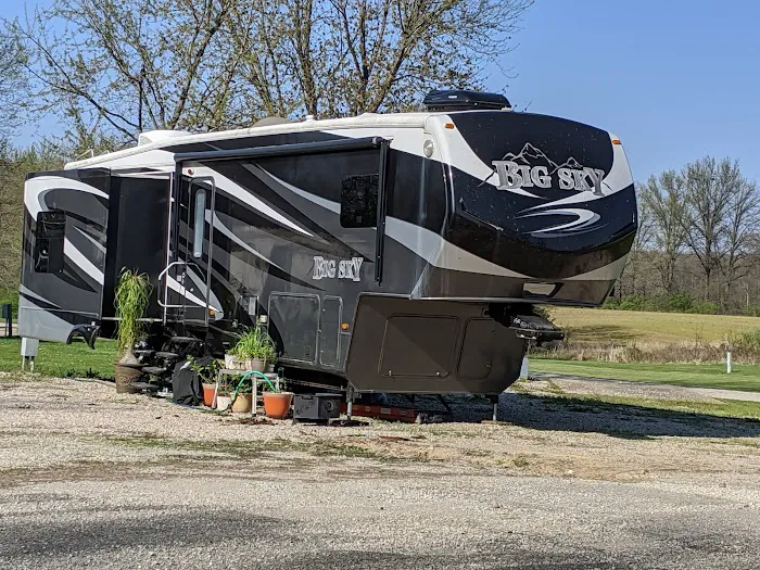 Reno’s RV Park Picture 5