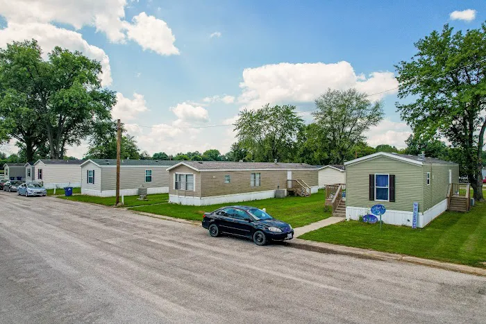 Southwind Estates Manufactured Home and RV Park Picture 10