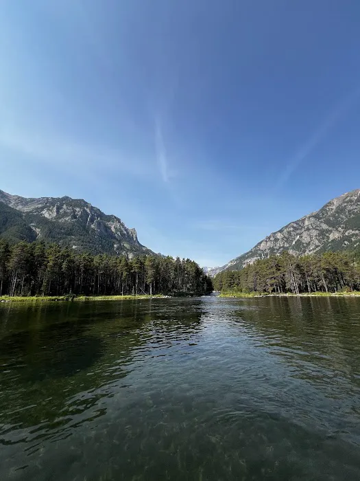 Emerald Lake Campground Picture 6