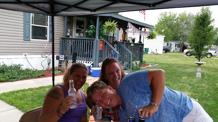 Shady Oaks Picture 3