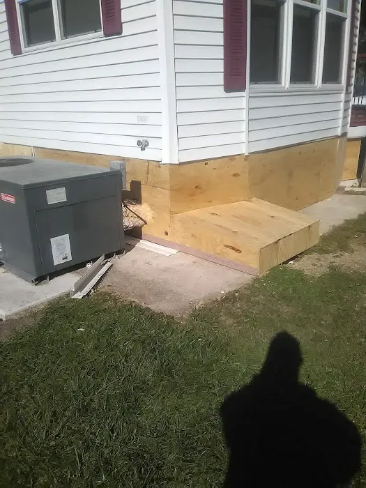 Jon's Estates Picture 6