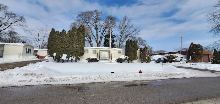 Margarets Hi-Acre Mobile Home Park Picture 7