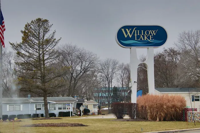 Willow Lake Estates Picture 7