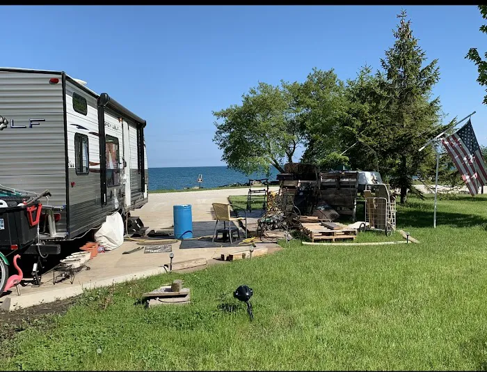 MWR Navy Great Lakes RV Campground Picture 2
