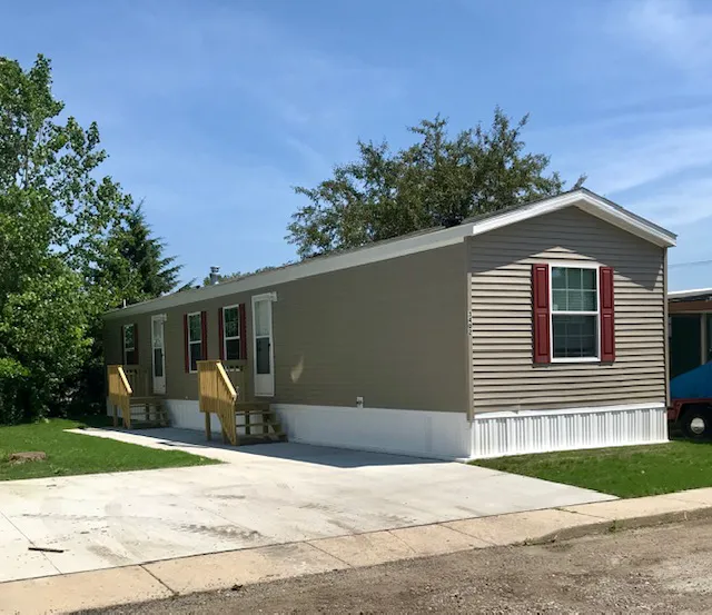 Park City Mobile Home Park Picture 10