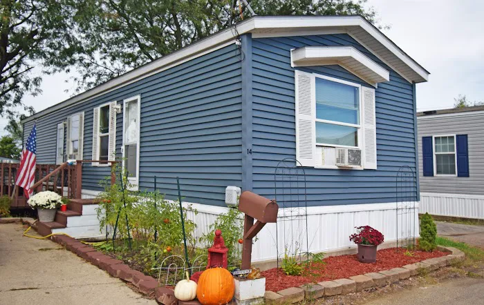 Sandwich Estates Mobile Home Park Picture 7
