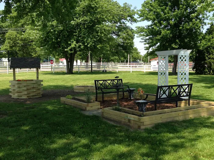 Triangle Mobile Home Park Picture 2