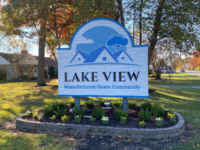 Lakeview Manufactured Home Community Picture 2