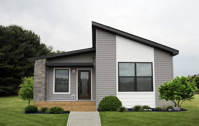 Blossom Mobile Home Park Picture 1