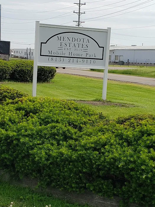 Mendota Estates Mobile Home Park Picture 7