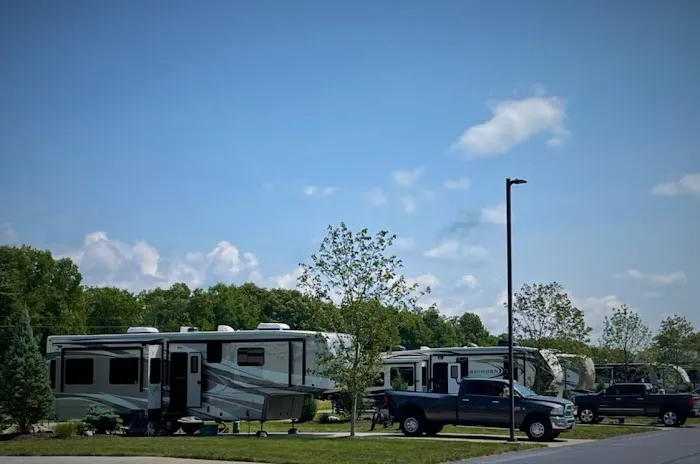 The Bluffs on Manistee Lake MH & RV Resort Picture 10