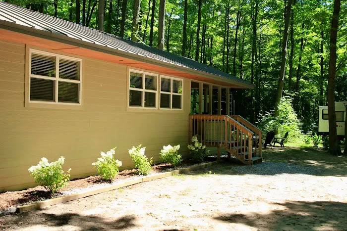 Indigo Bluffs RV Park & Resort Picture 7