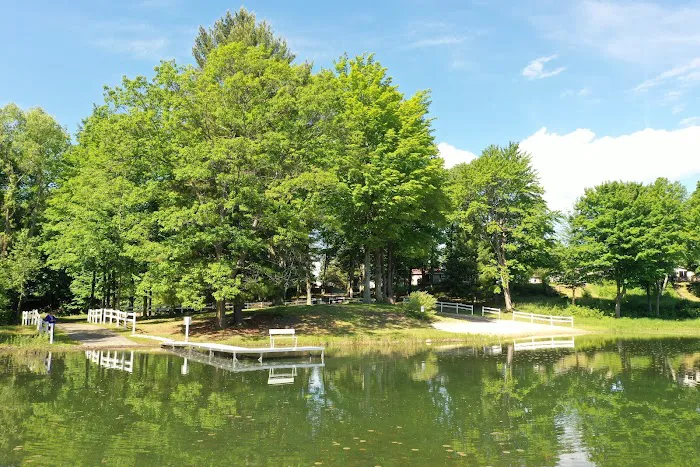 Silver Shores Manufactured Home Community Picture 8