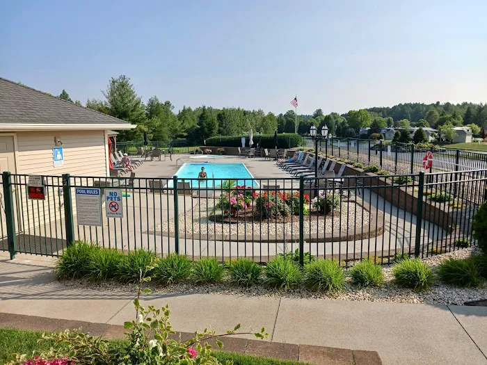Traverse Bay RV Resort Picture 4