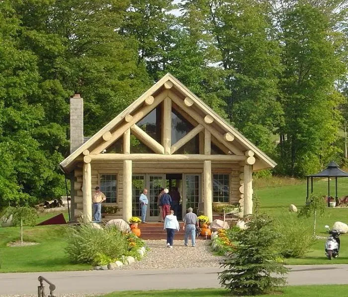 Wild Cherry Resort Picture 3