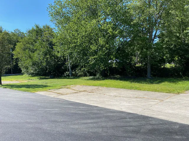 Julian Estates Mobile Home Park Picture 5