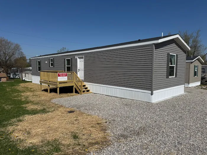 Julian Estates Mobile Home Park Picture 1