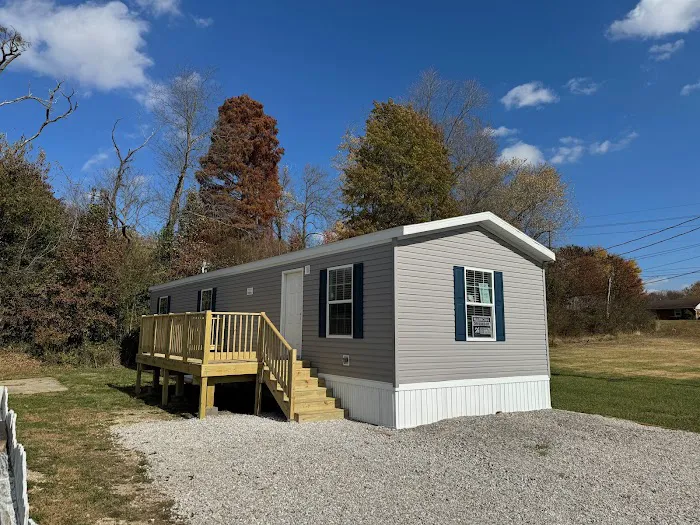 Julian Estates Mobile Home Park Picture 9