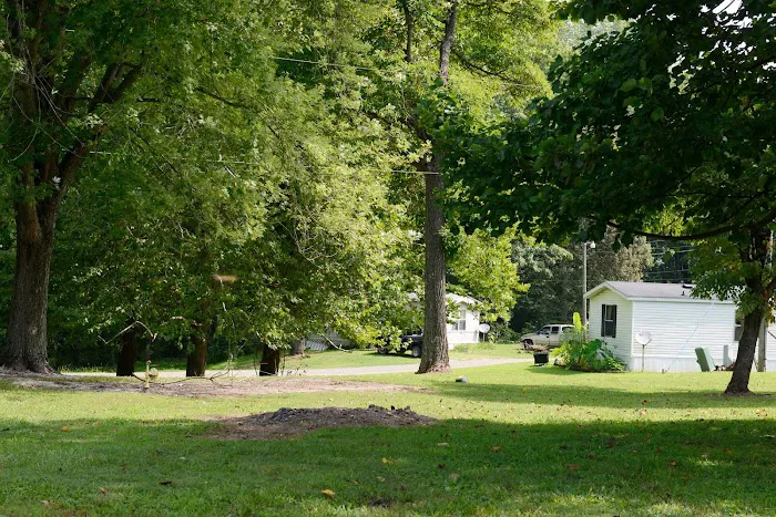 Summit View Pointe Mobile Home Park Picture 1