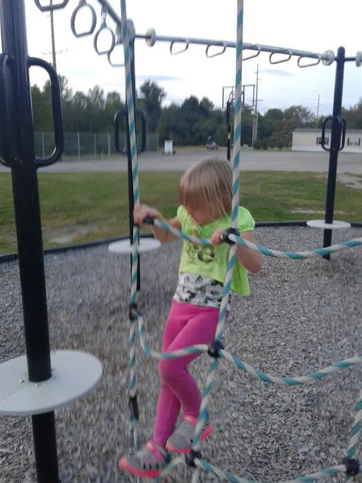 Grandin Pointe Mobile Home Park Picture 8