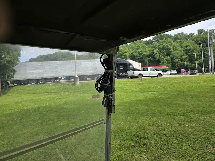 Shadytree Mobile Home & RV Park Picture 5