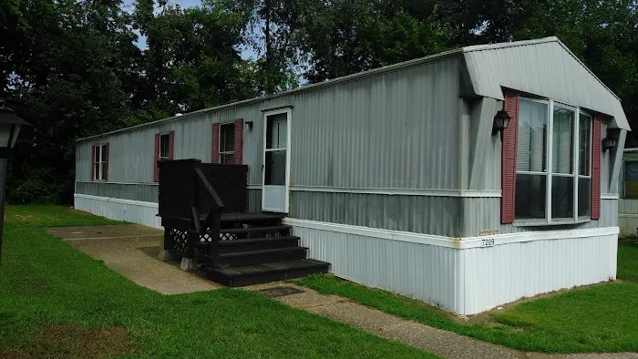 Town & Country MHC Picture 6