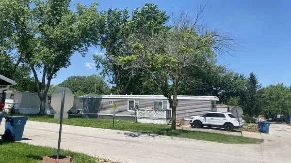 Prairieland Estates Mobile Home Community Picture 2