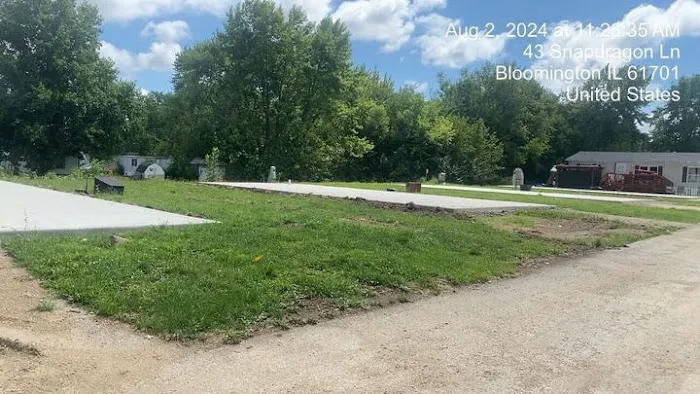 Prairieland Estates Mobile Home Community Picture 7