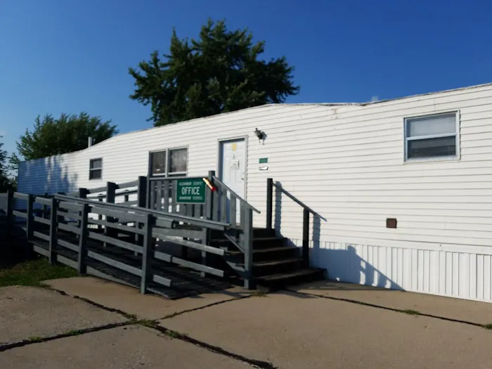 Alexander & Grandview Estates Office Picture 10