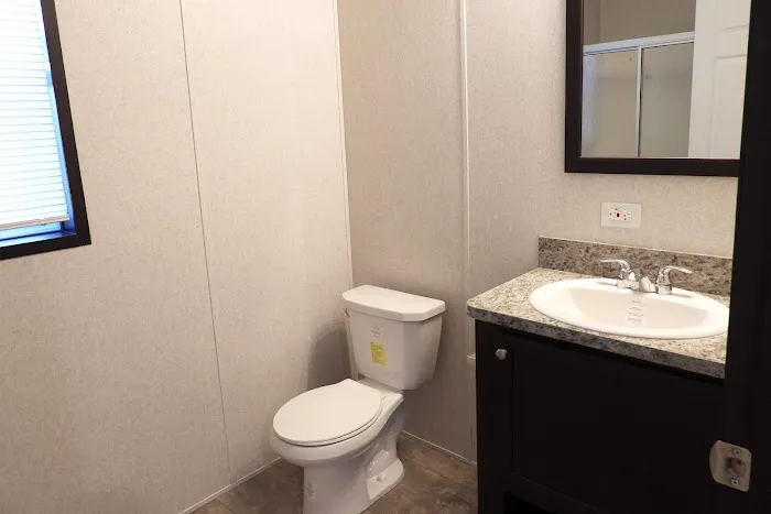 Meadows of Bloomington Manufactured Housing Community Picture 9