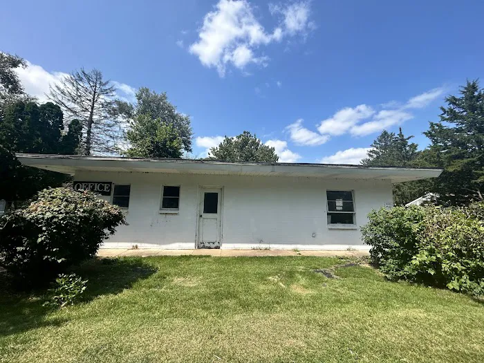 Riverside Mobile Estates Picture 2
