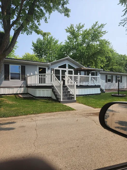 Knollwood Estates Mobile Home Picture 2