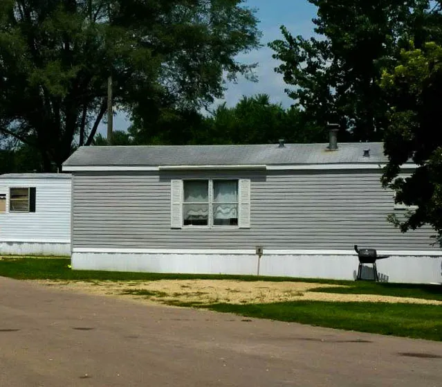 Fulton Mobile Home Park and Self Storage Picture 7