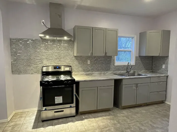 Constricted Picture 4