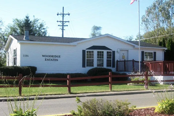 Woodridge Estates Manufactured Housing Community Picture 2